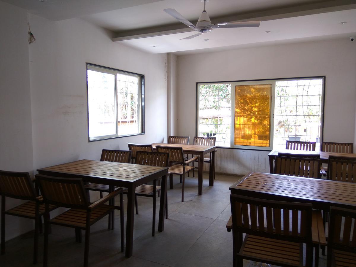 סטרה Manasi Inn מראה חיצוני תמונה