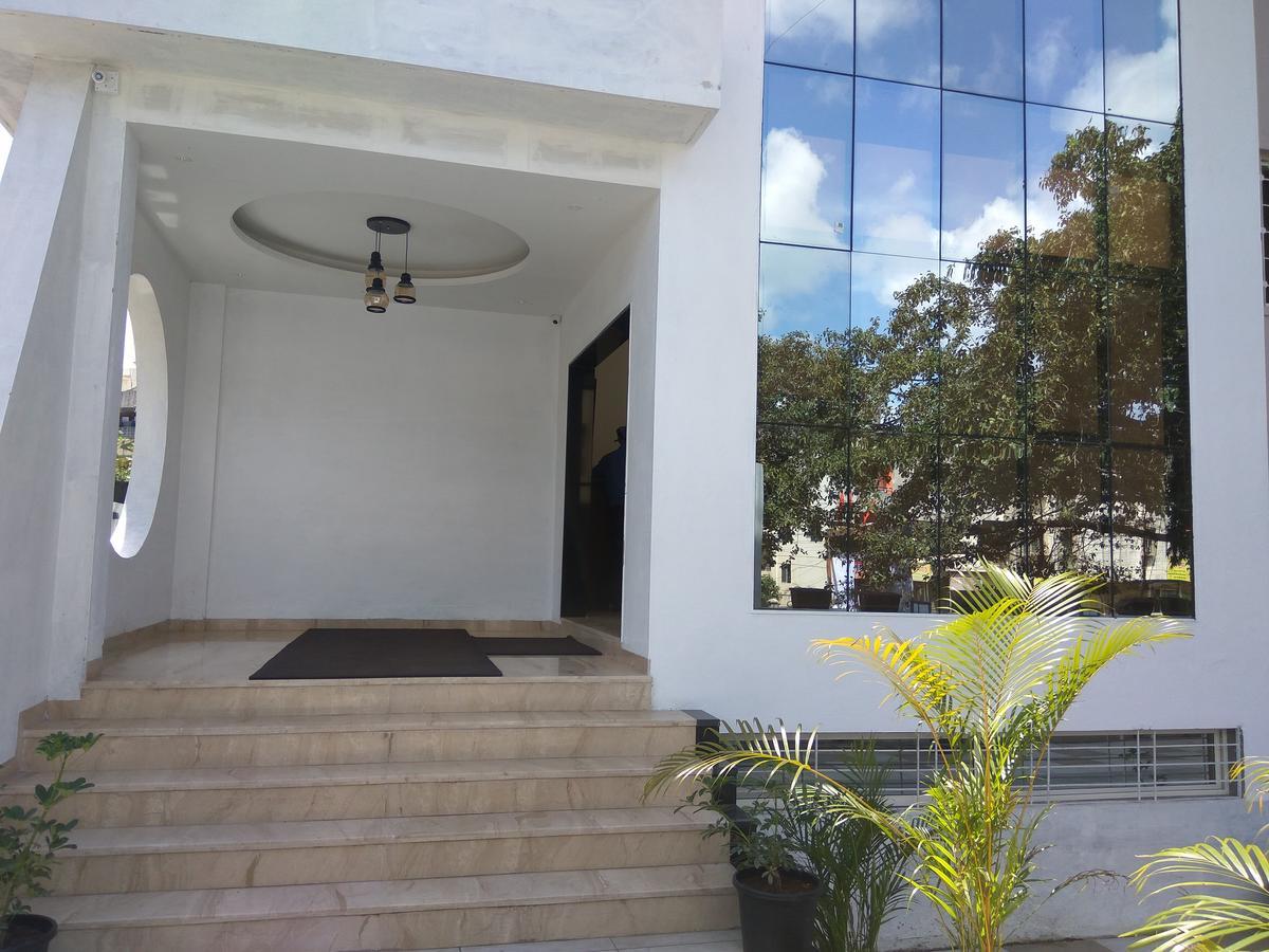סטרה Manasi Inn מראה חיצוני תמונה