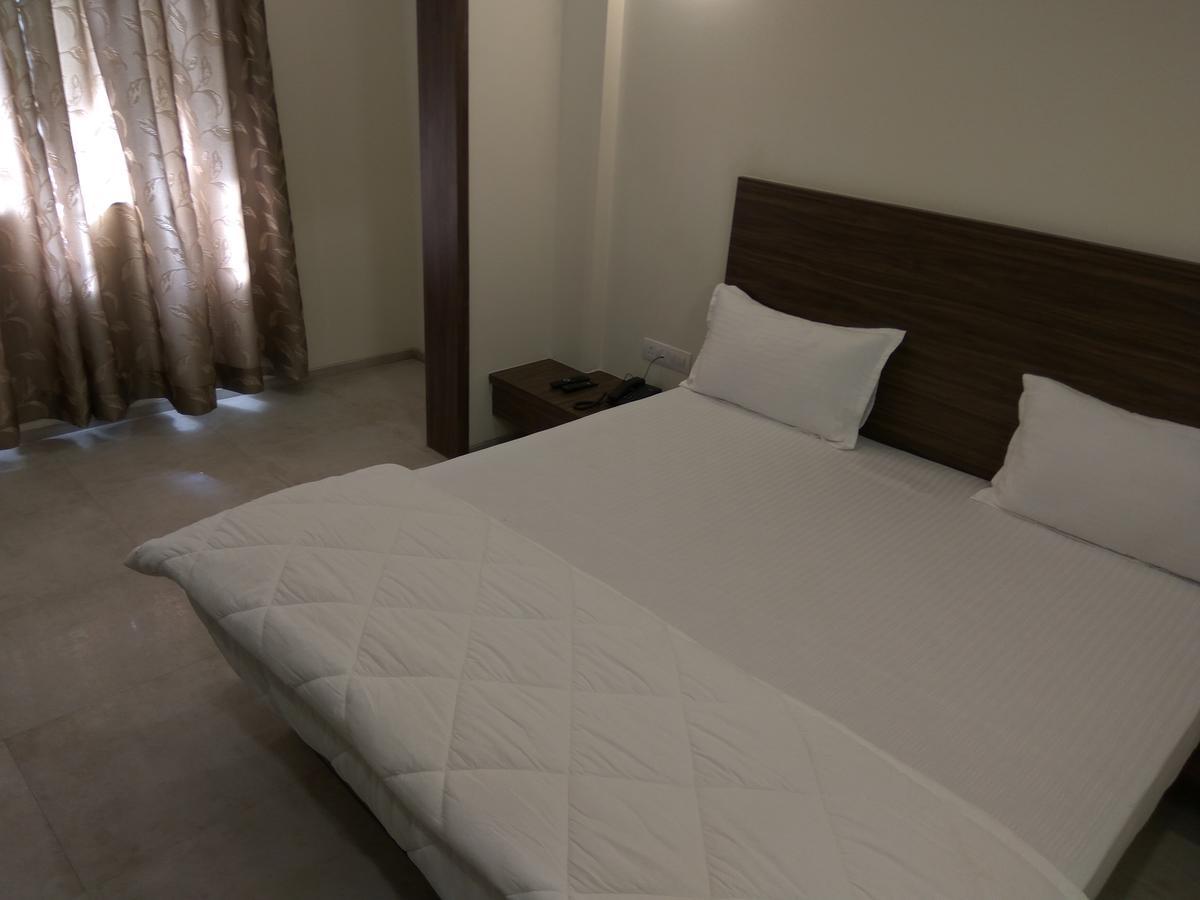 סטרה Manasi Inn מראה חיצוני תמונה